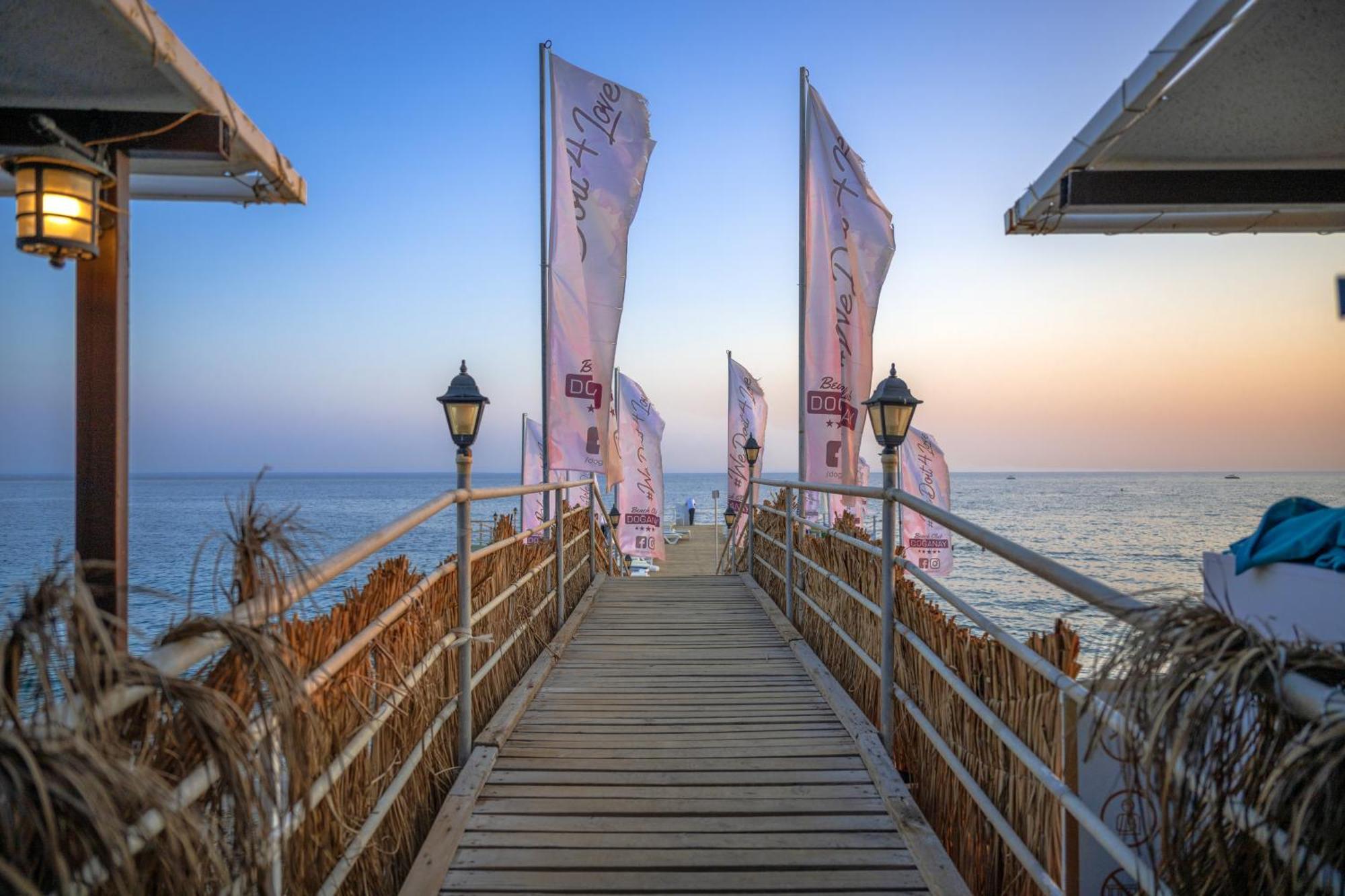 Beach Club Doganay Hotel Konaklı Εξωτερικό φωτογραφία